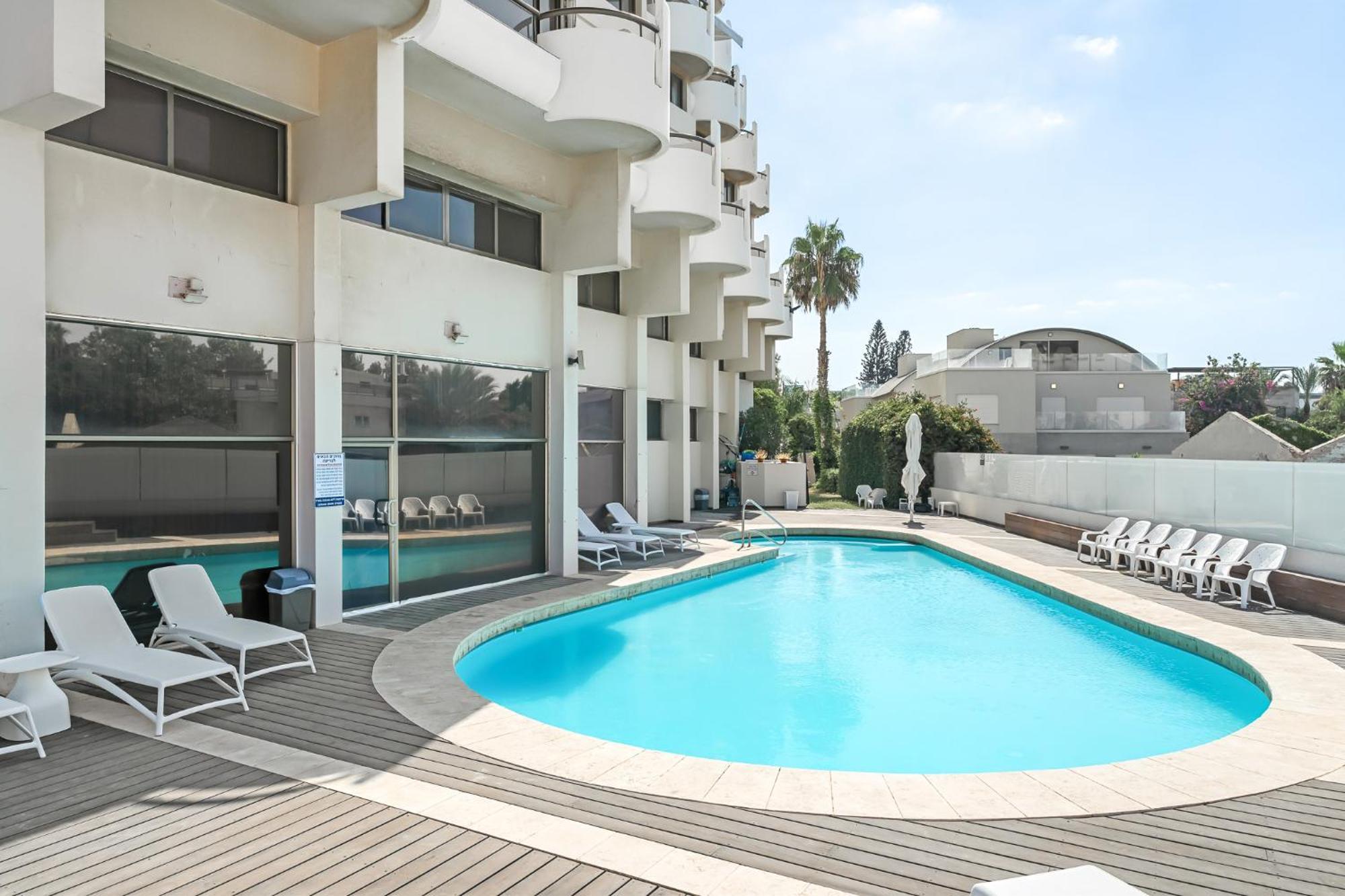 Sunsets Paradise 2Br With Parking By Beachfront Stay Herzelia Exteriér fotografie